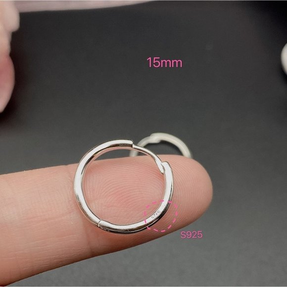 Plain silver small hoop earrings-silver 15mm-SH001 - Picture 5 of 7